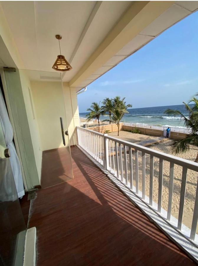 Oceanfront Wavecrest Hotel 莱基 外观 照片