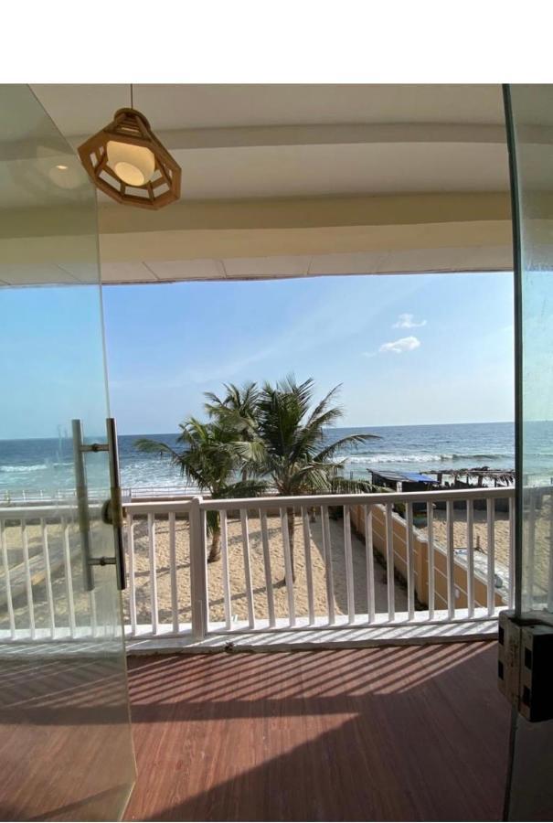 Oceanfront Wavecrest Hotel 莱基 外观 照片