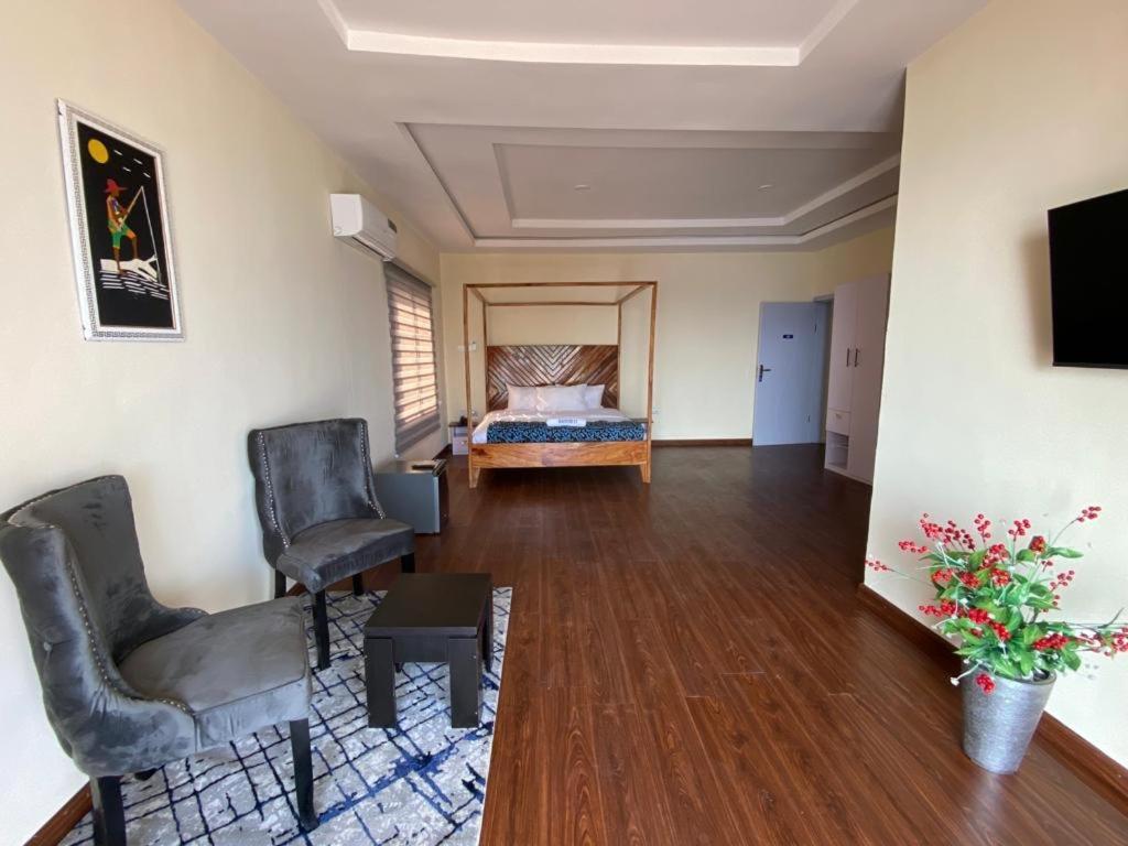 Oceanfront Wavecrest Hotel 莱基 外观 照片