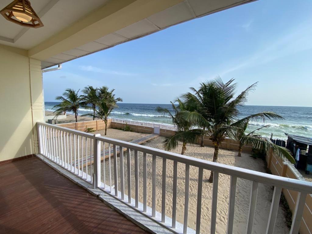 Oceanfront Wavecrest Hotel 莱基 外观 照片